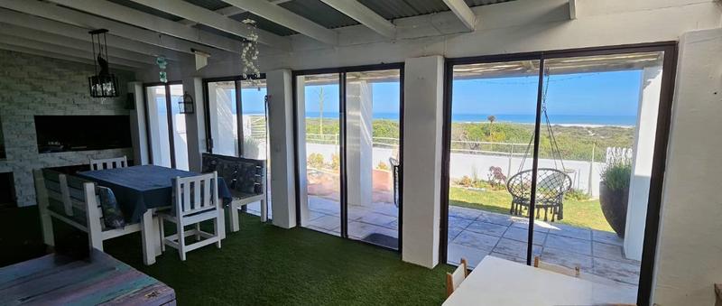 4 Bedroom Property for Sale in Dwarskersbos Western Cape